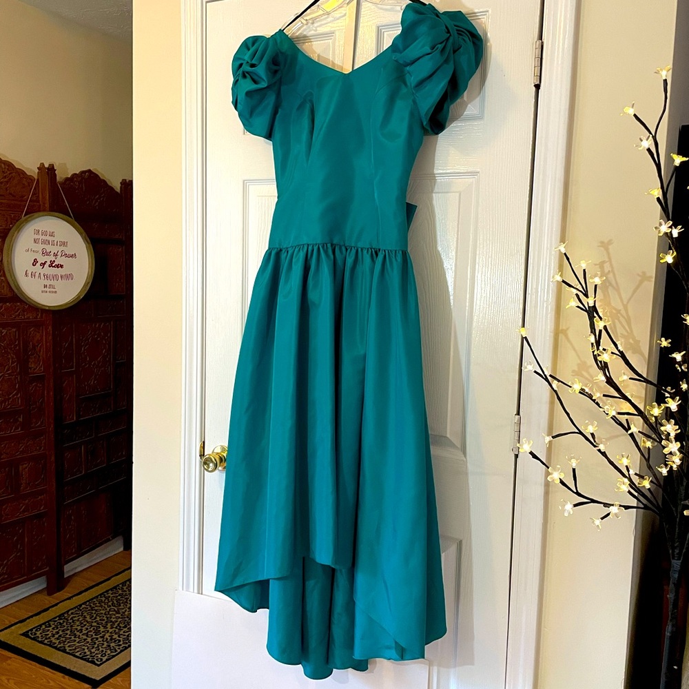 1980s ILGWU forest green bridesmaid prom evening gown vintage ball gown puff fun